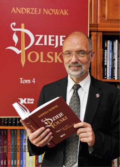 Prof. Andrzej Nowak, wybitny historyk z Uniwersytetu Jagiellońskiego, autor wydawanych przez Białego Kruka wielotomowych „Dziejów Polski”, tegoroczny laureat Nagrody im. Prezydenta Lecha Kaczyńskiego. Fot. Adam Bujak